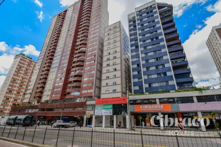 Apartamento com 1 Quarto para alugar, 45m² no Centro, Curitiba