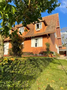 Casa com 5 Quartos à venda, 258m² no Braunes, Nova Friburgo