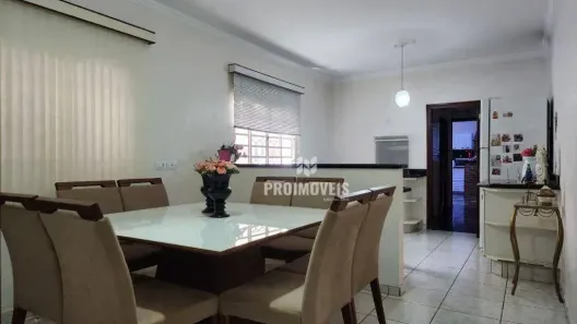 Casa com 3 Quartos para alugar, 197m² no Jardim Geriva, Santa Bárbara D'Oeste