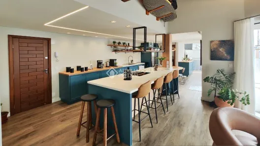 Cobertura com 3 Quartos à venda, 217m² no Kobrasol, São José