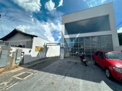 Apartamento com 3 Quartos para alugar, 58m² no Centro, Anápolis