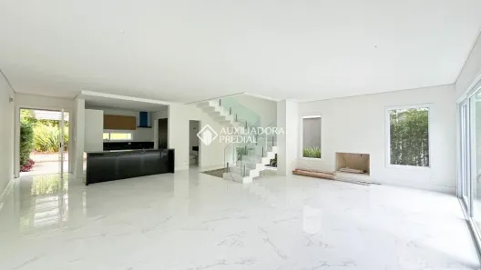 Casa de Condomínio com 4 Quartos para alugar, 279m² no Pedra Redonda, Porto Alegre