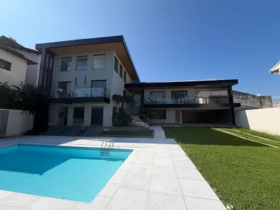 Casa de Condomínio com 5 Quartos à venda, 400m² no Jacaré, Niterói