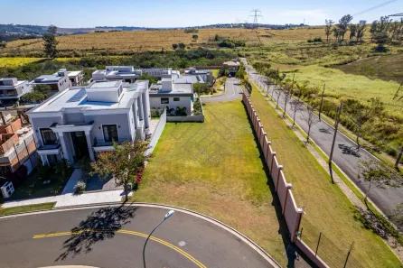 Lote/Terreno à venda, 611m² no Alphaville Dom Pedro, Campinas