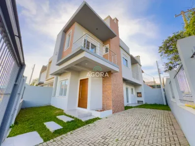 Sobrado com 3 Quartos à venda, 132m² no Nossa Senhora das Graças, Canoas