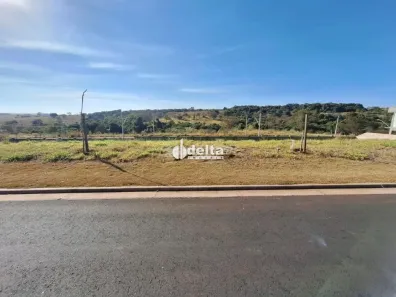 Lote/Terreno à venda, 300m² no Granja Marileusa, Uberlândia
