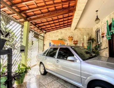 Casa com 3 Quartos à venda, 355m² no Santa Amélia, Belo Horizonte