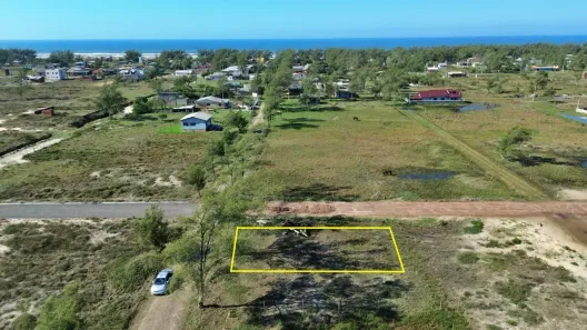 Lote/Terreno à venda, 300m² no Arpoador, Balneário Arroio do Silva