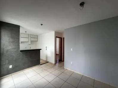 Apartamento com 2 Quartos à venda, 43m² no Jardim Holanda, Uberlândia