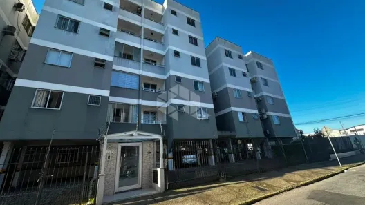 Apartamento com 2 Quartos para alugar, 70m² no Campinas, São José