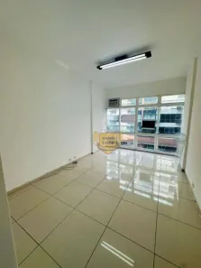 Sala Comercial à venda, 25m² no Centro, Niterói