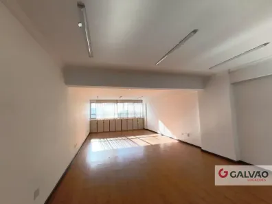 Sala Comercial para alugar, 57m² no Portão, Curitiba