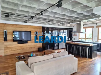 Apartamento com 1 Quarto para alugar, 119m² no Cerqueira César, São Paulo