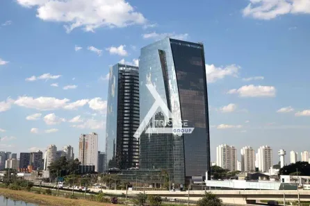 Sala Comercial para alugar, 137m² no Várzea de Baixo, São Paulo