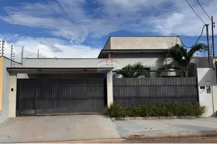 Casa com 3 Quartos para alugar, 113m² no Promissão, Paragominas