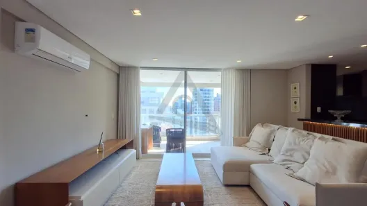 Apartamento com 2 Quartos para alugar, 105m² no Cambuí, Campinas