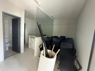 Sala Comercial para alugar, 66m² no Marco, Belém