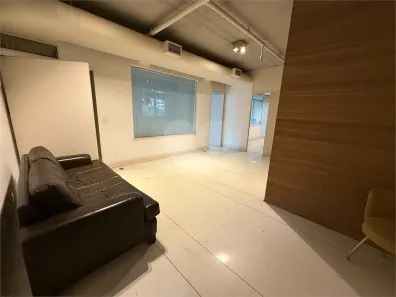 Sala Comercial à venda, 140m² no Indianópolis, São Paulo