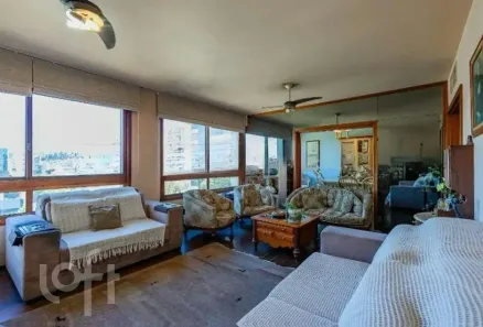 Apartamento com 3 Quartos à venda, 157m² no Moinhos de Vento, Porto Alegre