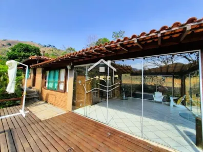 Casa de Condomínio com 2 Quartos à venda, 200m² no Pedro do Rio, Petrópolis