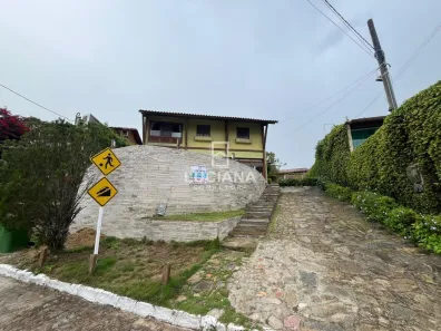 Casa de Condomínio com 4 Quartos à venda, 250m² no Alpes Suiços, Gravatá