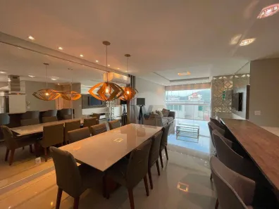 Apartamento com 4 Quartos para alugar, 152m² no Pioneiros, Balneário Camboriú