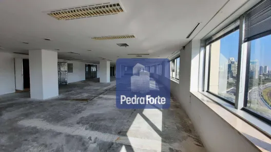 Sala Comercial para alugar, 2308m² no Vila Olímpia, São Paulo