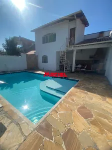Sobrado com 5 Quartos à venda, 394m² no Bosque dos Eucaliptos, São José dos Campos