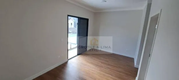 Sobrado com 3 Quartos à venda, 178m² no Loteamento Villa Branca, Jacareí