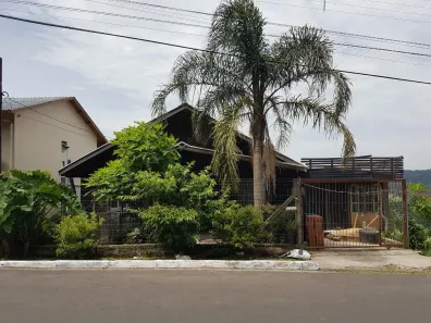 Lote/Terreno à venda, 312m² no Floresta, Gramado