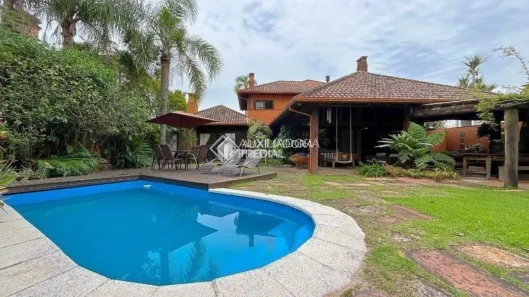 Casa de Condomínio com 6 Quartos à venda, 450m² no Cavalhada, Porto Alegre