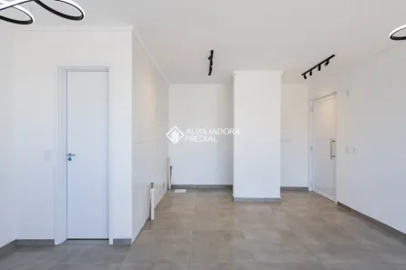 Apartamento com 1 Quarto para alugar, 43m² no Vila Nova, Porto Alegre