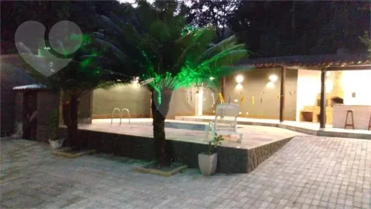 Casa de Condomínio com 5 Quartos à venda, 140m² no Itaipu, Niterói