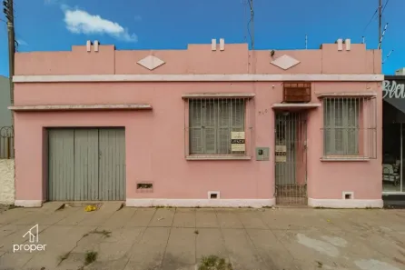 Casa com 4 Quartos à venda, 237m² no Centro, Pelotas