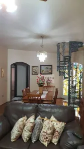 Casa com 3 Quartos à venda, 242m² no Vila Resende, Caçapava