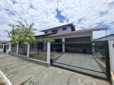 Casa com 4 Quartos à venda, 220m² no , Balneário Piçarras