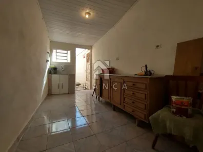 Casa com 1 Quarto para alugar, 50m² no Parque Santo Antônio, Jacareí