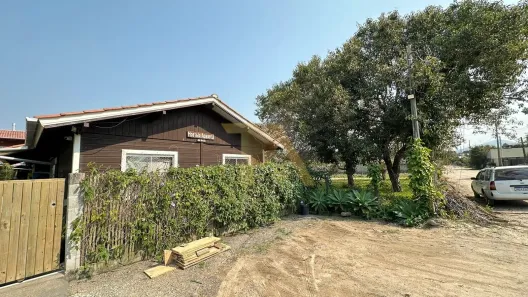 Imóvel Comercial à venda, 220m² no Praia do Rosa, Imbituba