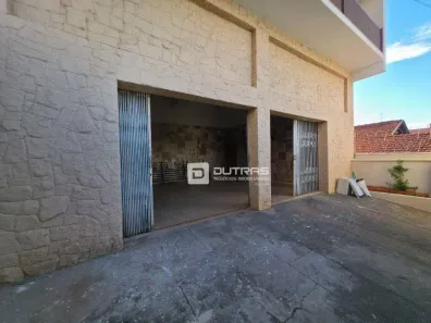 Casa com 4 Quartos para alugar, 210m² no Paulicéia, Piracicaba