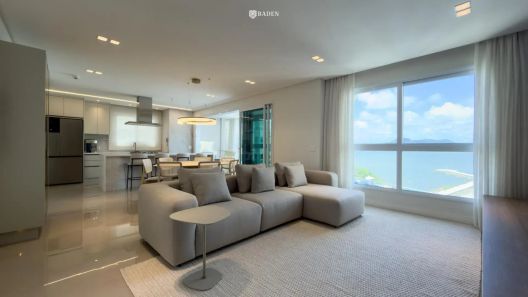 Apartamento com 4 Quartos à venda, 160m² no Pioneiros, Balneário Camboriú