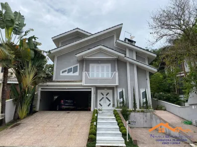 Casa com 5 Quartos para venda ou aluguel, 287m² no Arujá 5, Arujá