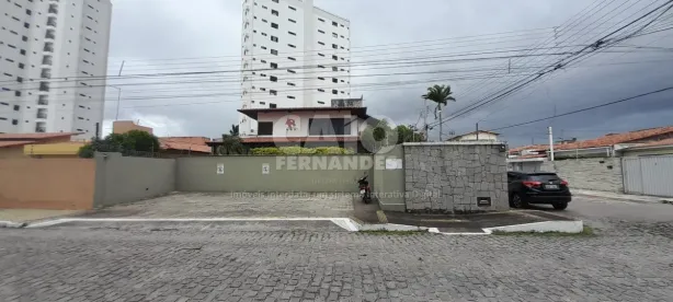 Casa com 11 Quartos à venda, 401m² no Lagoa Nova, Natal