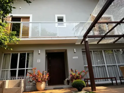 Sobrado com 3 Quartos para venda ou aluguel, 500m² no Alto de Pinheiros, São Paulo