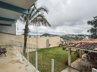 Casa com 3 Quartos à venda, 163m² no Aeroporto, Juiz de Fora