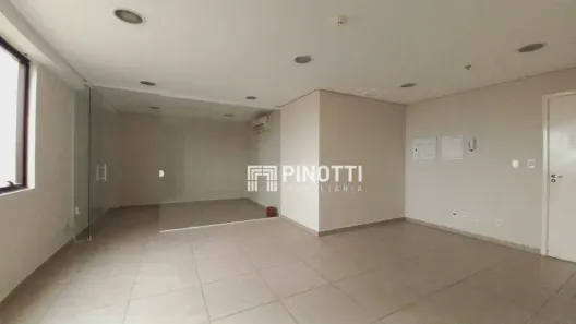 Sala Comercial para alugar, 38m² no Vila Gilda, Santo André