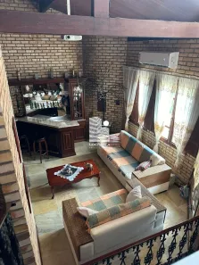 Casa com 4 Quartos à venda, 226m² no Pantanal, Florianópolis