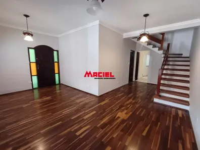 Sobrado com 4 Quartos à venda, 225m² no Jardim Portugal, São José dos Campos