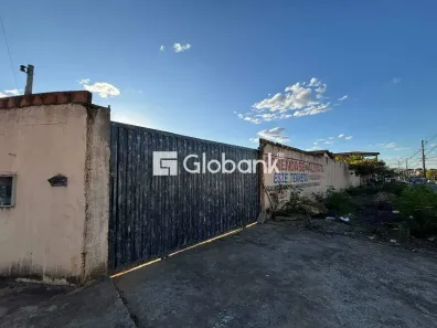 Lote/Terreno para alugar, 1200m² no São Judas Tadeu, Montes Claros
