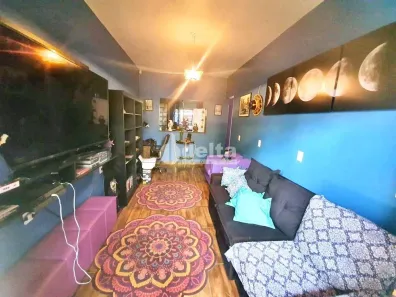 Casa com 3 Quartos à venda, 120m² no Cidade Jardim, Uberlândia