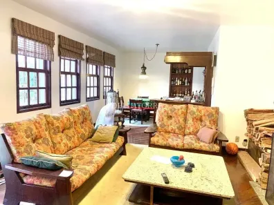 Casa de Condomínio com 3 Quartos à venda, 154m² no Alto, Teresópolis